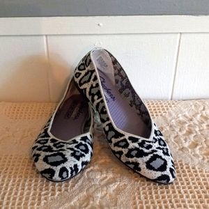 Skechers women shoes